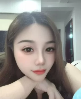 小个子甜妹媛媛