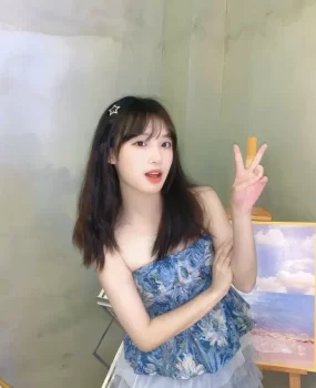 很嫩,刚破处不久