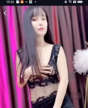 风骚大咪咪少妇珊珊