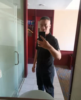 很不错的小哥哥哦 值得拥有