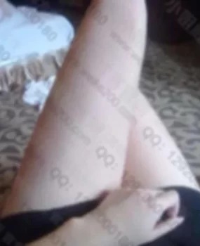 身材，脸蛋都很棒的足疗妹子。