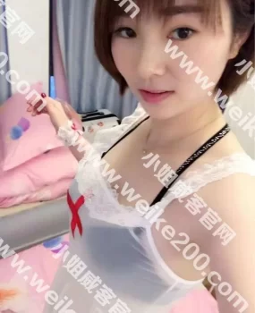 江北约会170身高美眉兼职很漂亮