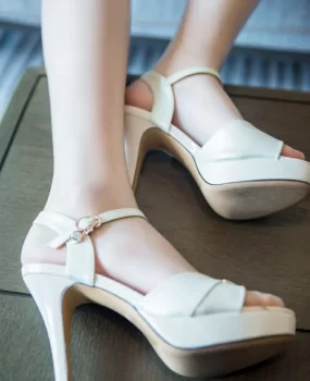 00年小妹妹人美奶白