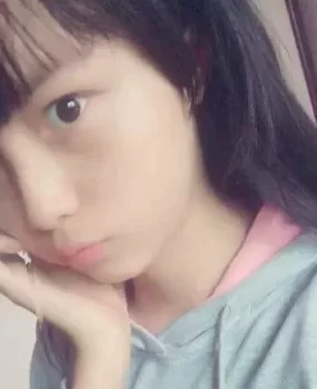 没有金币不得已分享珍藏已久的兼职学生妹