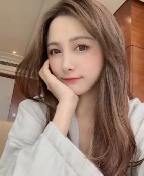 温柔淑女颠覆形象，各种情趣丝.袜.，重庆美女，体贴周到