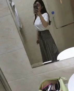 漂亮妹妹